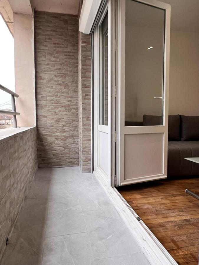 Sens - Appartement Proche Gare Et Centre Ville - Wifi Fibre - Check In Autonome - Bel Espace De Vie - Smart Tv Extérieur photo